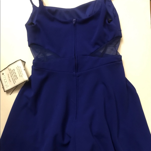 Beautiful royal blue Emerald Sundae dress size Small. New with tags - Picture 2 of 4